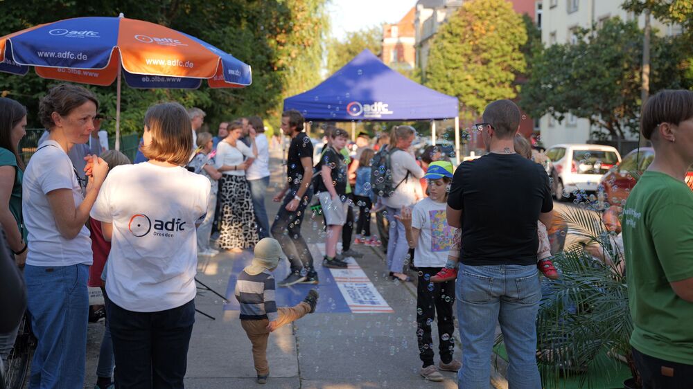 PARK(ing) Day in Löbtau am 19.09.  Foto © ADFC Dresden e.V.