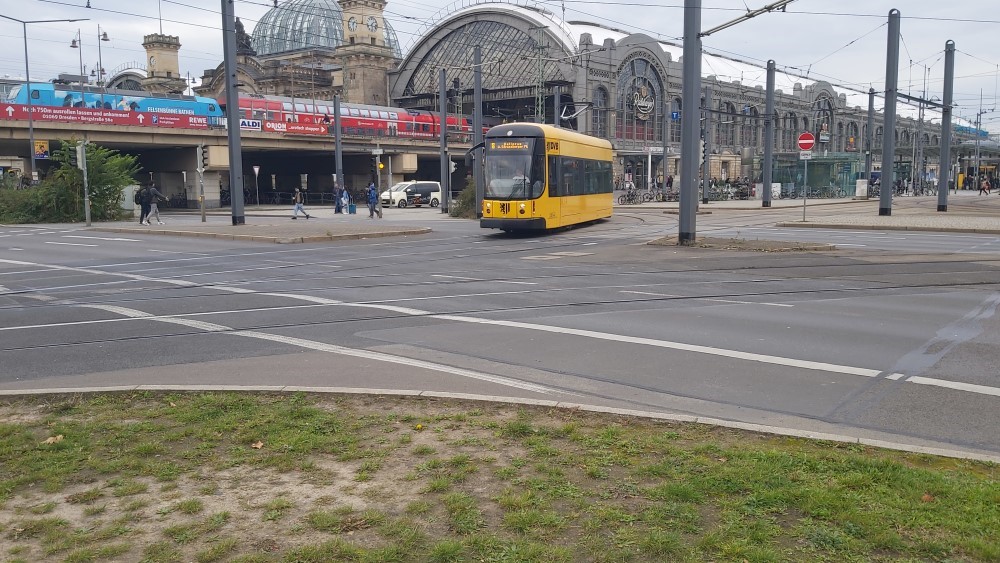Linie8 HBF  © MeiDresden.de