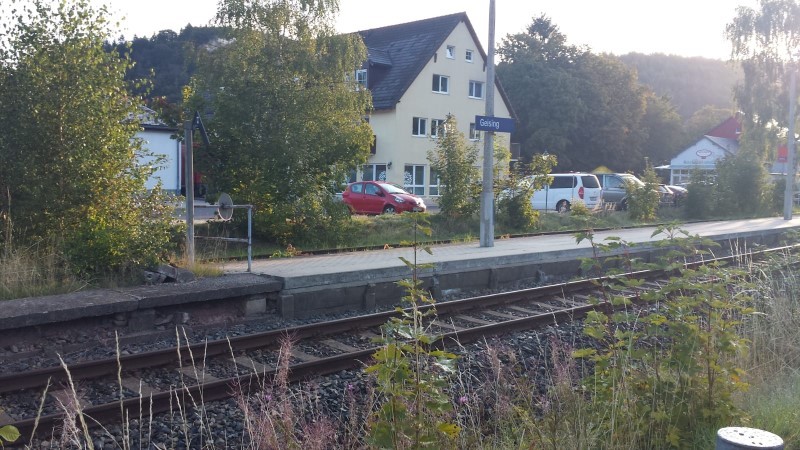 So ist der Plan - DB und VVO wollen 25 Stationen modernisieren! -Bahnsteig in Geising -  Foto: © MeiDresden.de/Mike Schiller