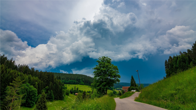 Wetterwechsel beim Wandern - Verhaltenstipps bei Regen und Unwettern ©WetterOnline 