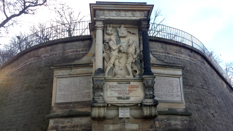 Moritzmonument am östlichen, unteren Ende der Brühlschen Terrasse ©MeiDresden.de