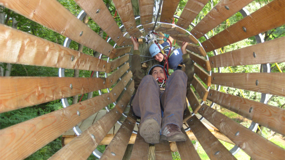 Im Tunnel im Waldseilpark kommt der Spaß nicht zu kurz ©Waldseilpark Dresden