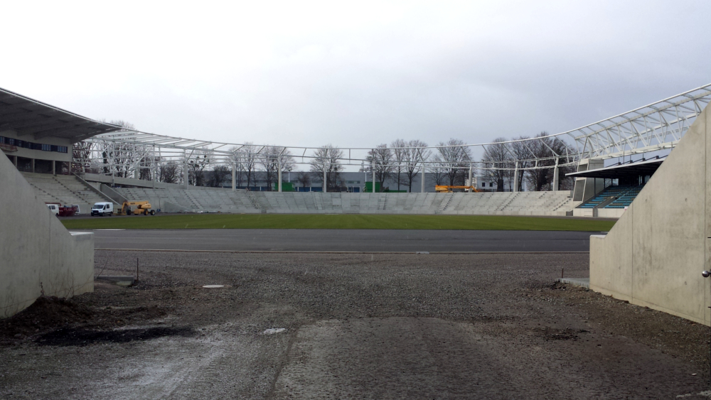 Heinz-Steyer-Stadion soll bis Juni fertig sein ©MeiDresden.de