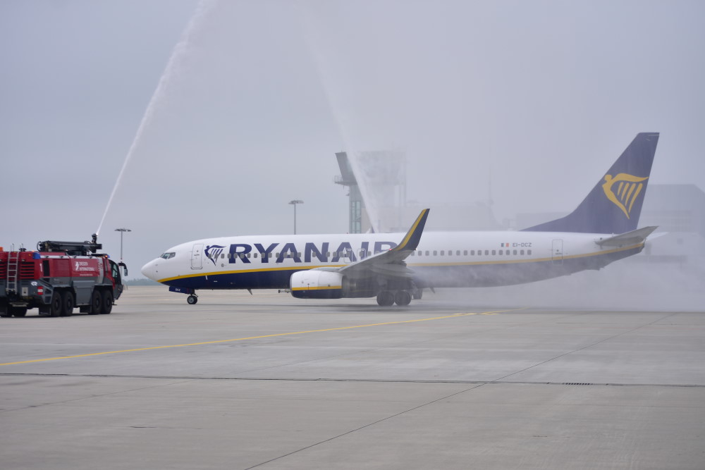 29.10.2019 auf dem Flughafen Dresden wurde offiziell die Verbindung nach London gefeiert.  Foto Archiv © MeiDresden.de/Mike Schiller