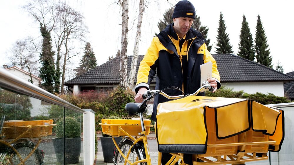 Zusteller im Winter: Foto: DHL Group