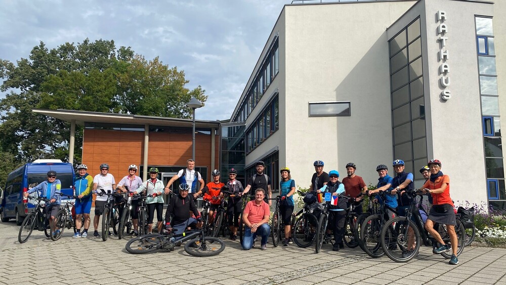 Freundschaftliche Radtour zwischen Coswig und Lovosice – Gemeinsame Erlebnisse trotz Regen. Foto: Stadtverwaltung Coswig