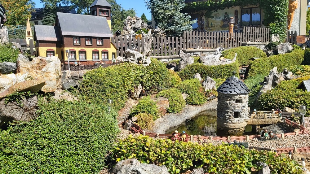 Die Miniwelt von Matthias Göbel lädt jung und alt zum staunen ein. Foto: MeiDresden.de