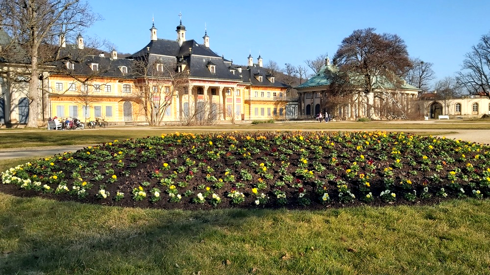 Buntes Frühlingswochenende zum Pillnitzer Saisonstart lädt ein. Foto: MeiDresden.de (Archiv)