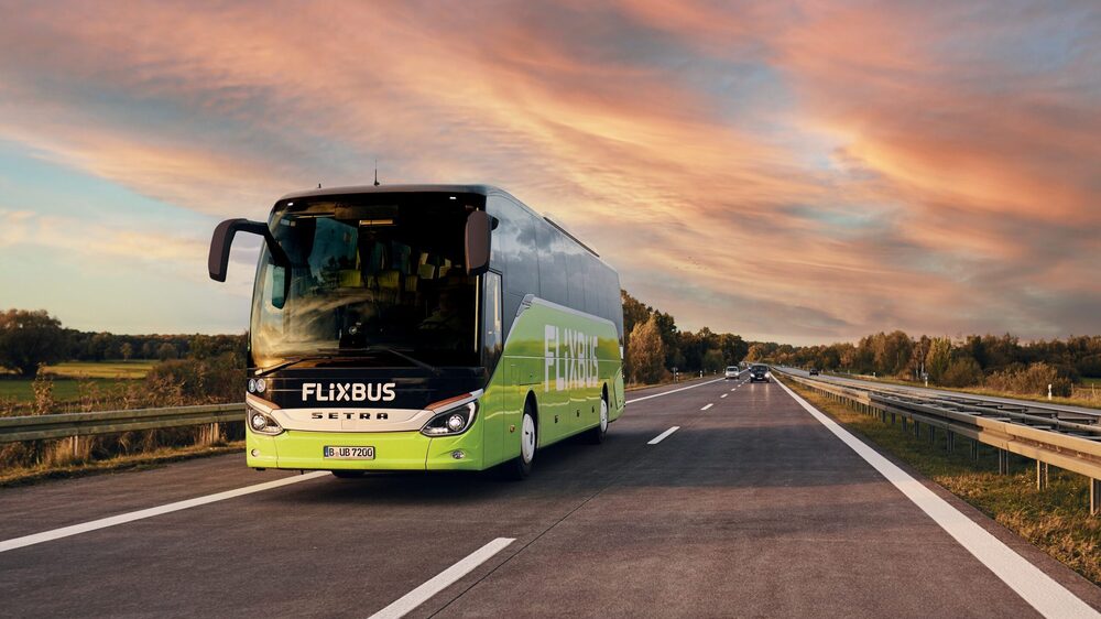 Mit FlixBus zum ESC in Wien: Ohne Umstieg aus 60 deutschen Städten Foto: Max Threlfallphoto